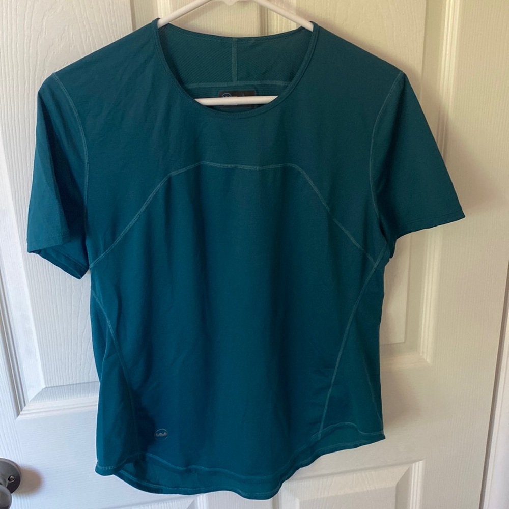 Janji running shirt